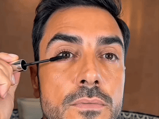 Démonstration animée du mascara